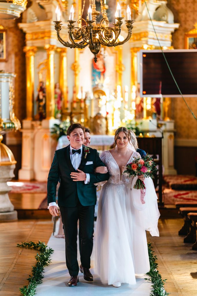 Ceremonia ślubna w kościele